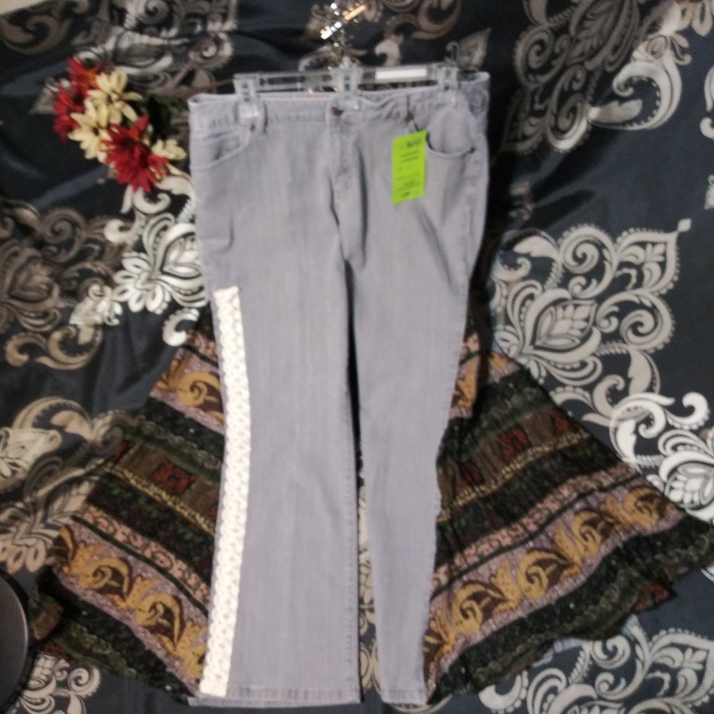 616 jeaniemade Size12 ChristopherBanks Bell-bottom